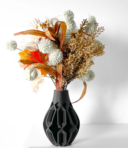 Vase „Vesperi“ – Kunstvolle Tiefe in moderner Form