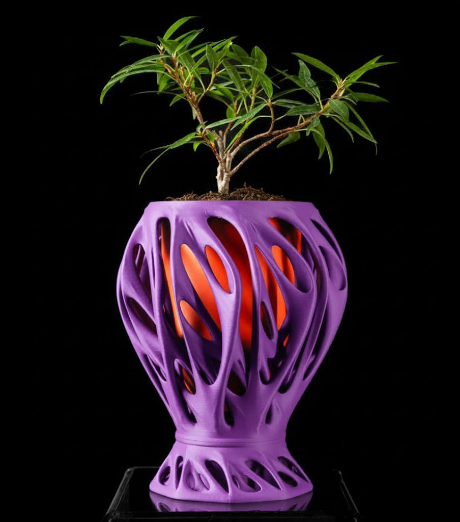 Mantis – Der organisch-geformte 3D Pflanztopf mit futurativem Look