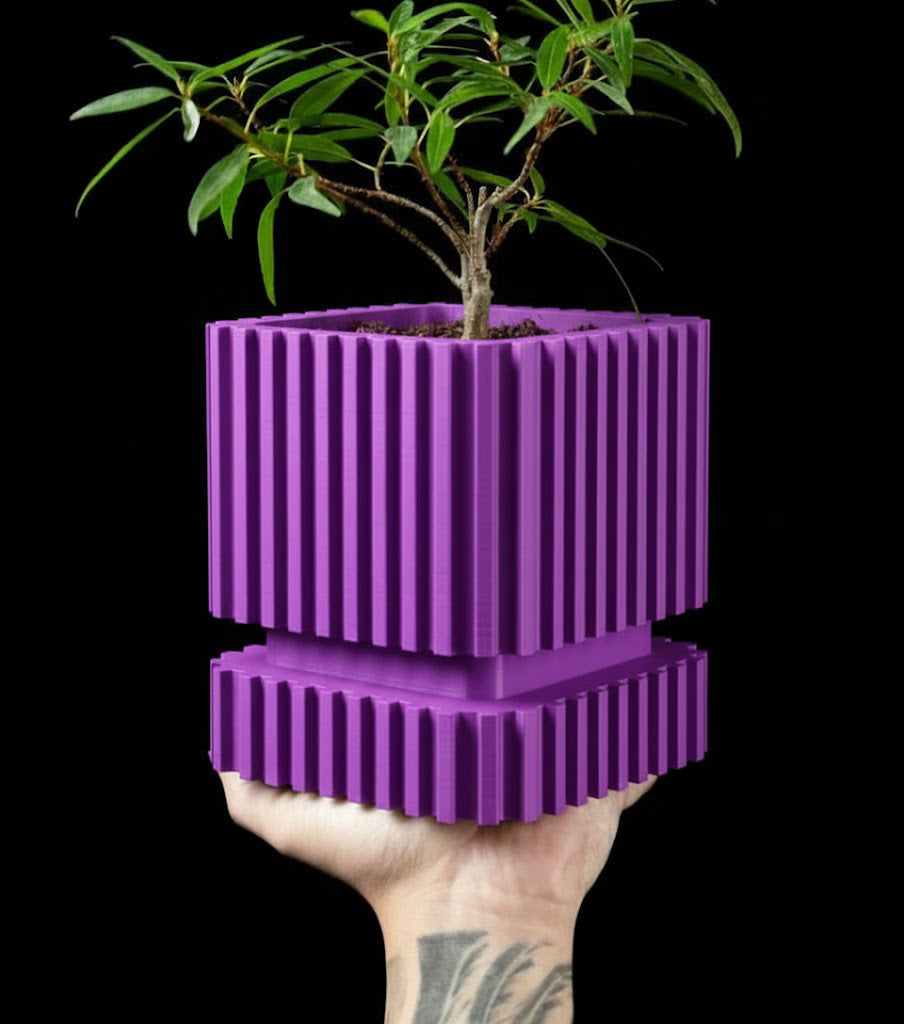 Gestreifter – Der kantige 3D-Pflanztopf mit Charakter
