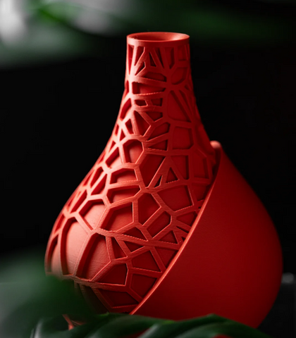 Vase "Vori Flower Vase 3" – Dynamische Struktur mit architektonischer Raffinesse