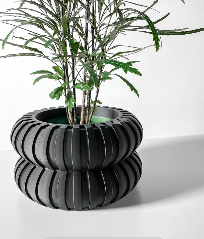 Wali 3D Pflanztopf – Skulpturales Volumen mit futuristischer Textur