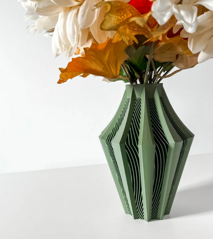 Vase „Walo-Vase“ – Geometrische Finesse trifft futuristisches Design