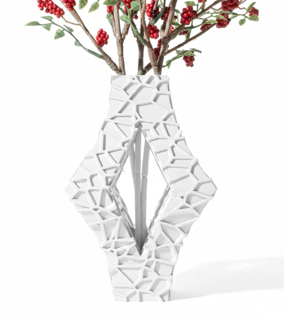 Vase „Avari-Vase“ – Geometrie trifft auf Eleganz