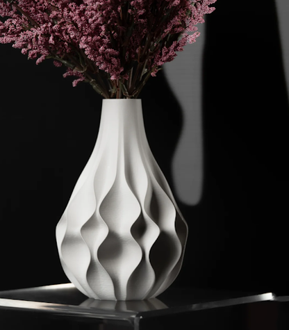 Vase" Abyssal Flower"  – Tiefenstruktur für starke Akzente