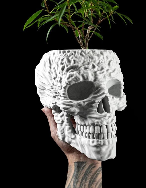 Totenkopf Pflanztopf – Makaber schön in 3D