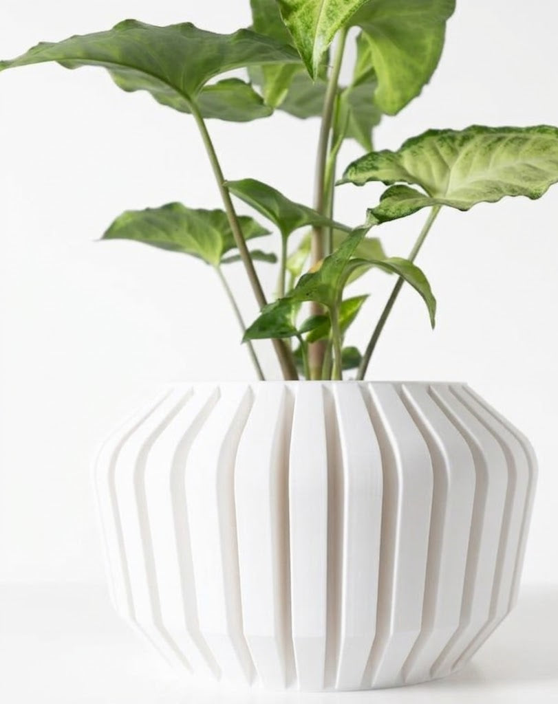 Vaki Pflanztopf – 3D-Faltkunst im Facetten-Look