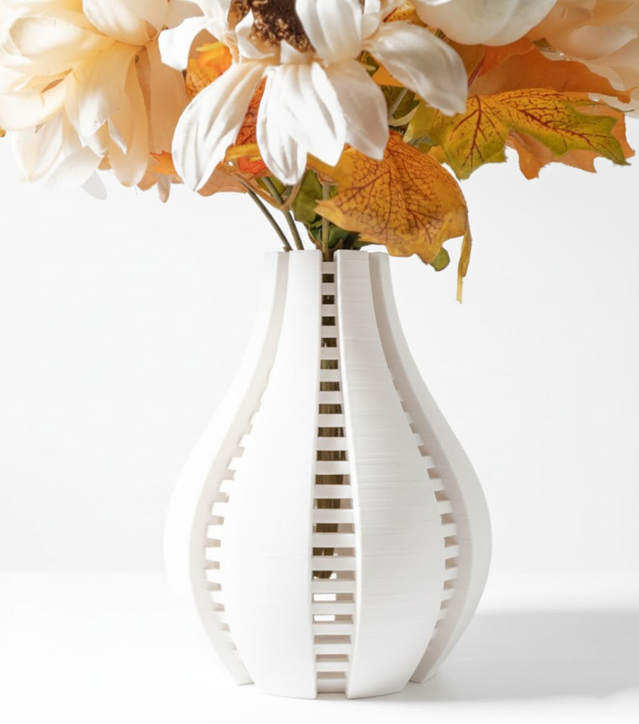 Vase „Arik Vase“ – Ausdrucksvolle Eleganz in moderner Form