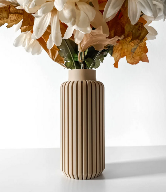 Vase „Yuso-Vase“ – Klare Linien, starker Ausdruck