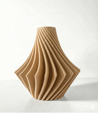 Vase „Vamio“ – Dynamik in Design gegossen