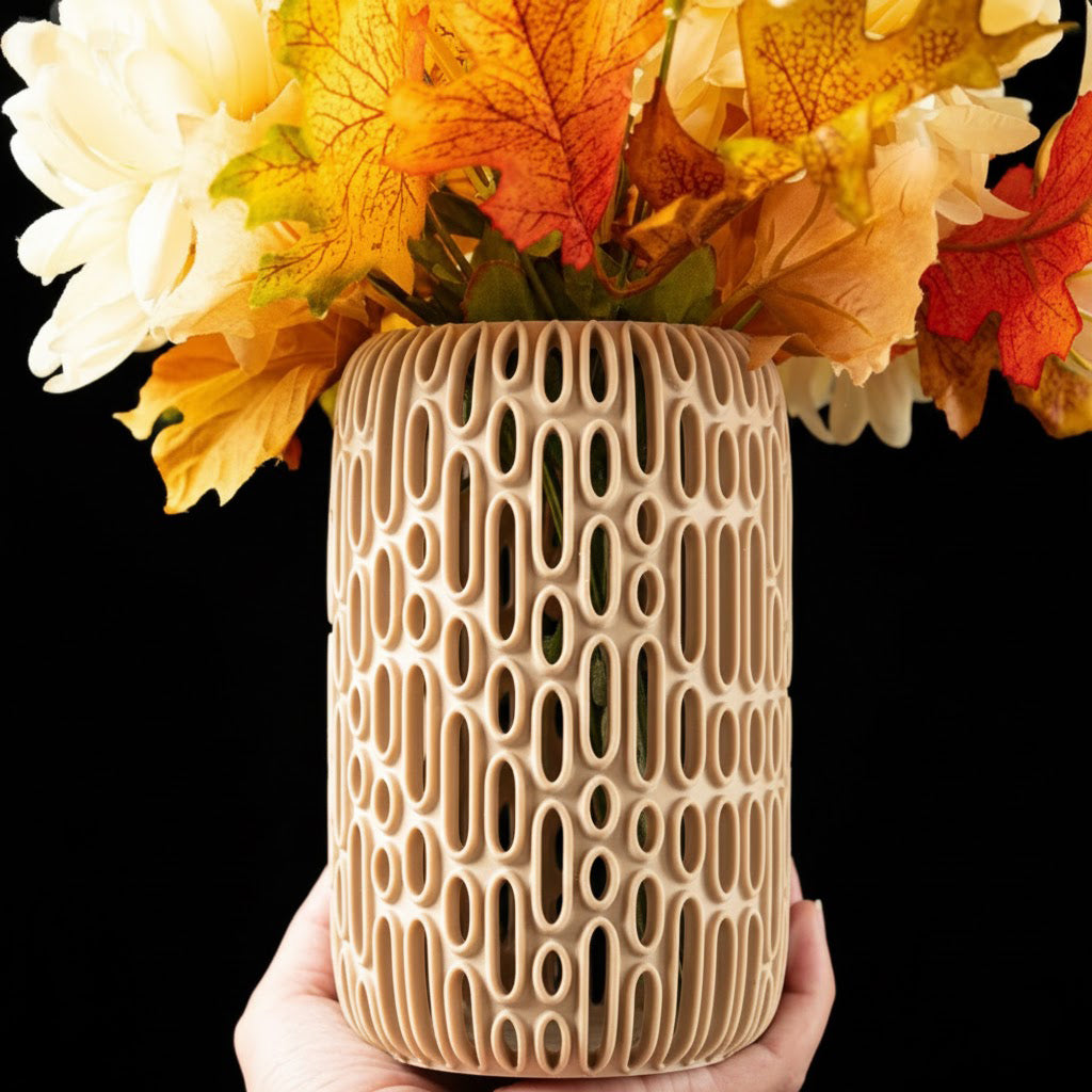 Vase „Breach Flower Vase“ – Design mit Durchblick
