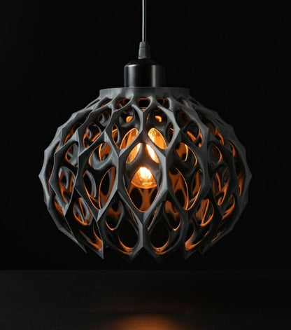 "Invader Pendant" – Lichtskulptur für moderne Räume