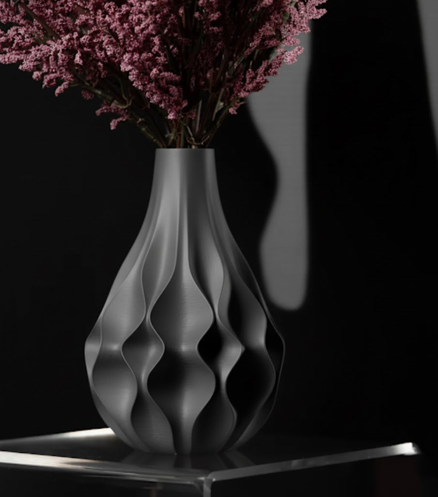 Vase" Abyssal Flower"  – Tiefenstruktur für starke Akzente