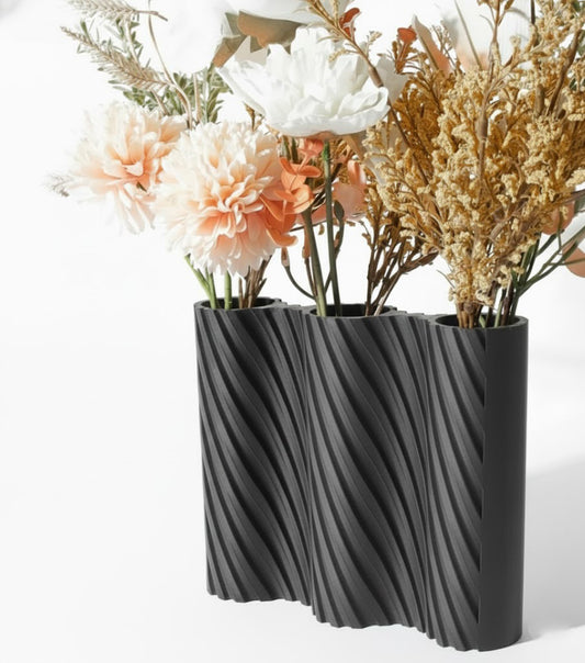 Vase „Bora Triple Vase“ – Stilvolle Struktur für mehr Blütenpracht