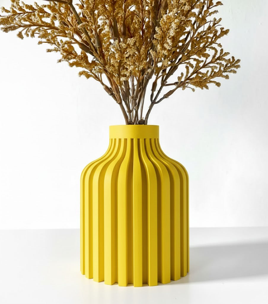 Vase „Alik“ – Klare Linien, sanfte Silhouette