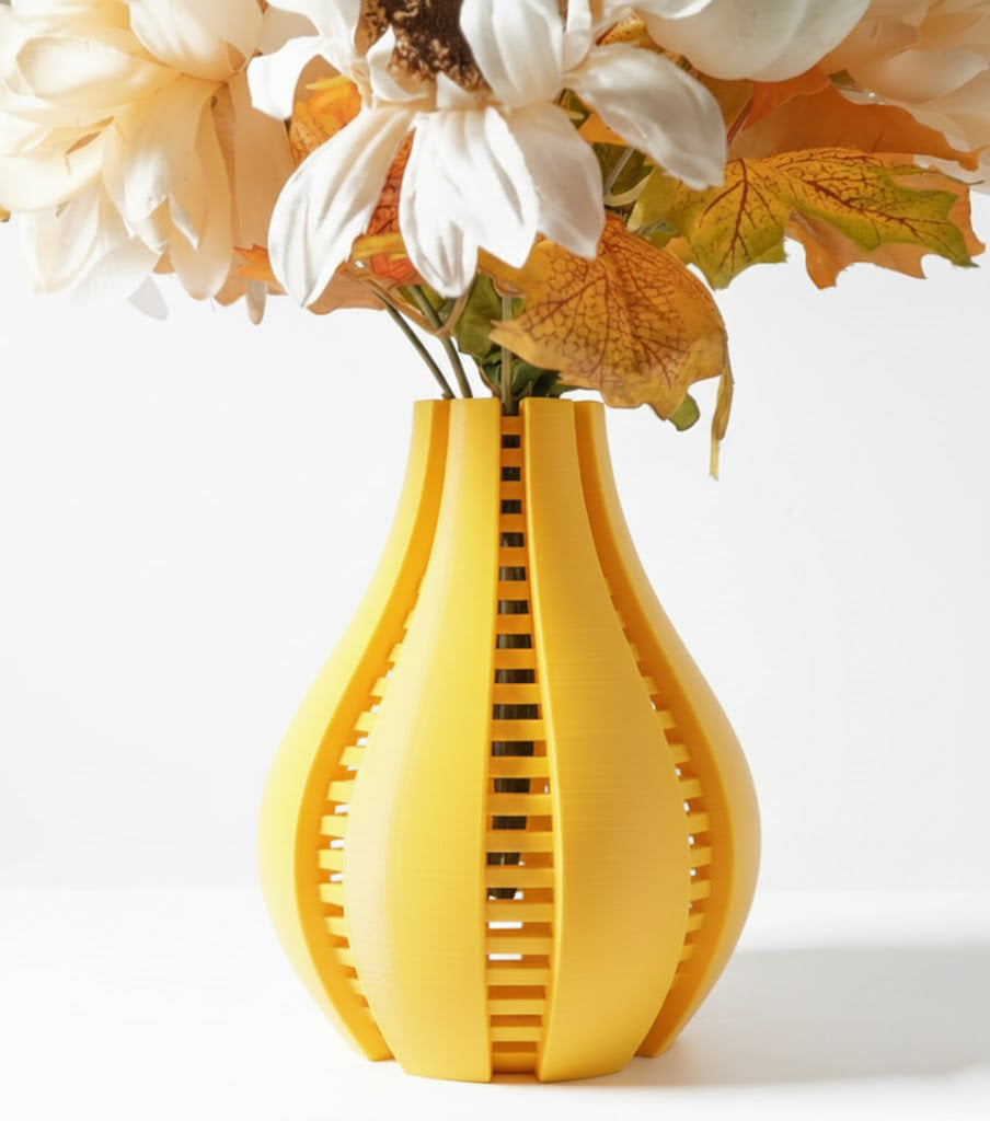 Vase „Arik Vase“ – Ausdrucksvolle Eleganz in moderner Form