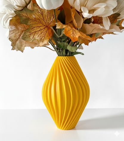 Vase „Vati-Vase“ – Organische Bewegung in skulpturalem Design