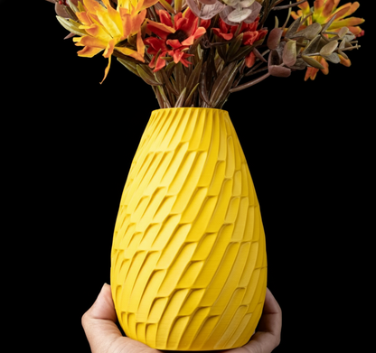 Vase "Tavon" – 3D-gedruckte Kunst mit rhythmischer Textur