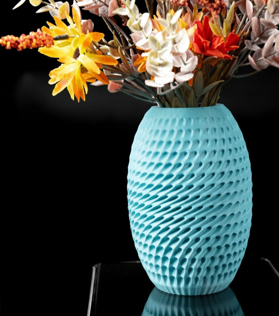 Vase „Burrow Flower Vase" – Dynamik in Struktur