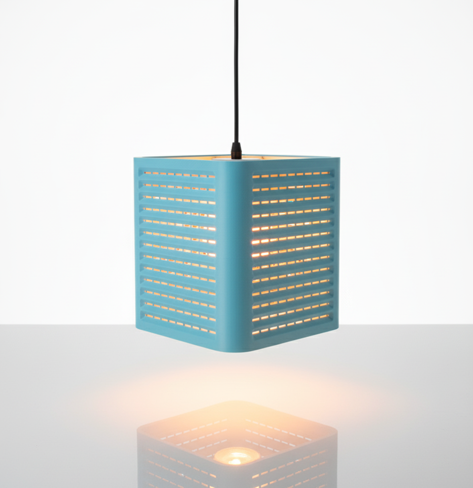 "Coro" – 3D-gedruckte Designleuchte mit klarer Linienführung und moderner Struktur