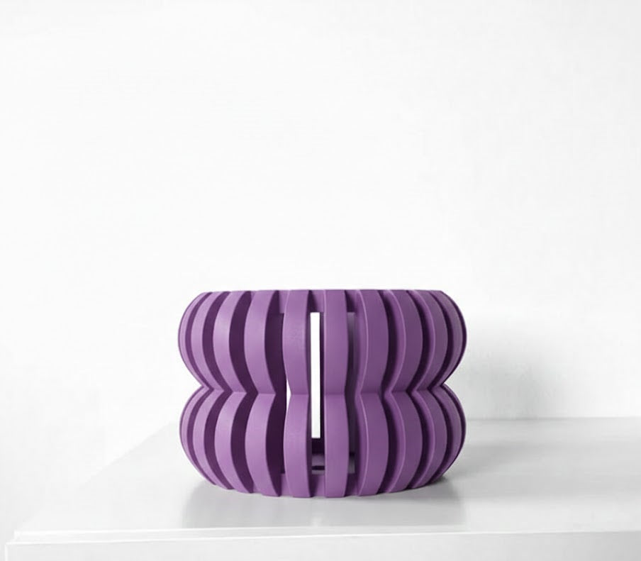 Oli Pflanztopf – Verspielter 3D-Orchideentopf mit sanft geschwungener Lamellenform und Belüftungssystem