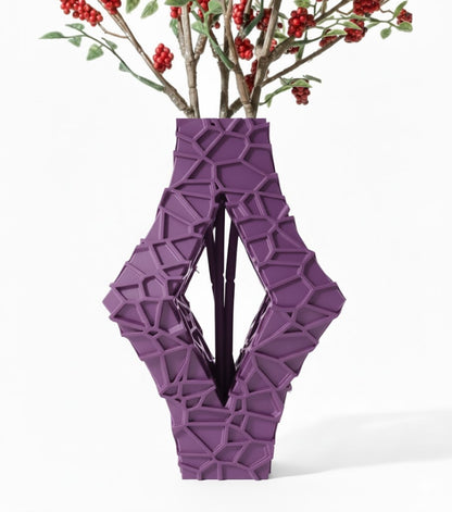 Vase „Avari-Vase“ – Geometrie trifft auf Eleganz