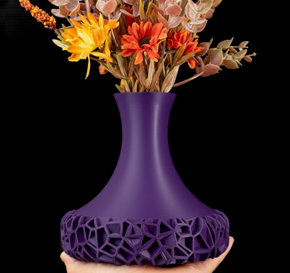 Vase "Vomo" – Modernes Design mit geometrischer Basisstruktur