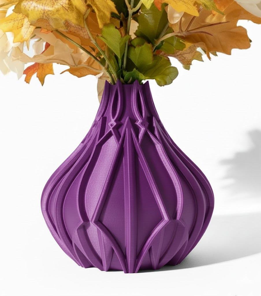 Vase „Arvin-Vase“ – Kunstvolle Dynamik in Form