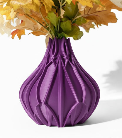 Vase „Arvin-Vase“ – Kunstvolle Dynamik in Form