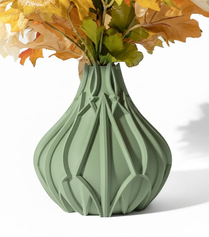Vase „Arvin-Vase“ – Kunstvolle Dynamik in Form