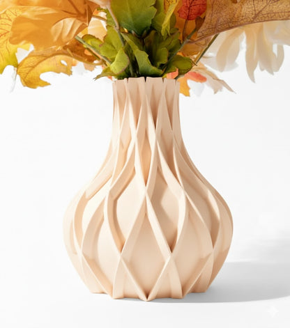 Vase „Avio-Vase“ – Dynamik in Form gebracht