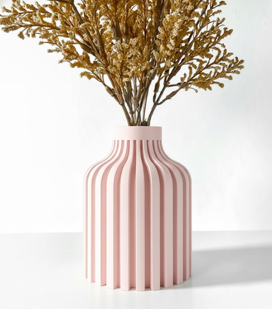 Vase „Alik“ – Klare Linien, sanfte Silhouette