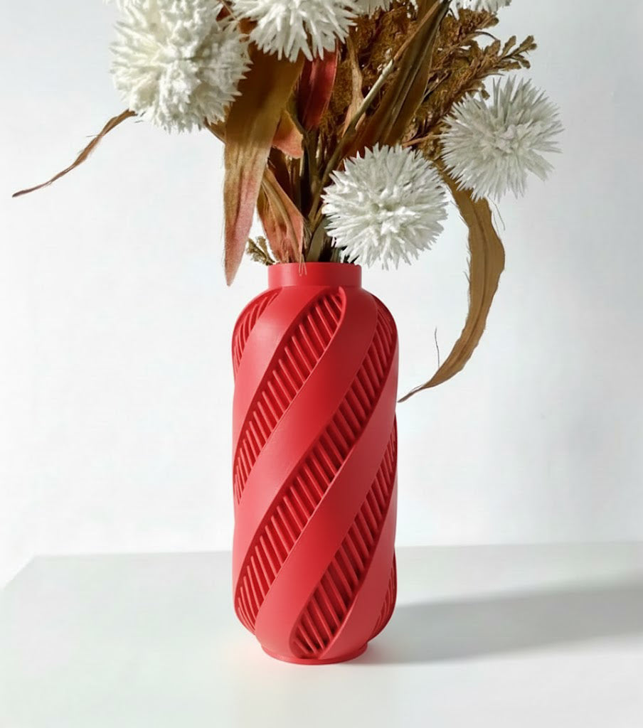 Vase „Alin“ – Dynamik trifft Präzision