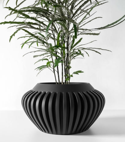 Caios Pflanztopf – Architektonische Eleganz im 3D-Design