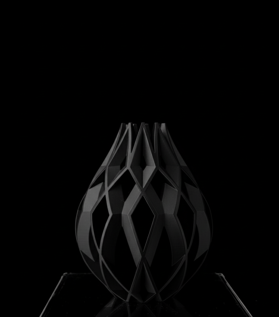 Vase "Von Flower" – Geometrische Eleganz in Blütenform