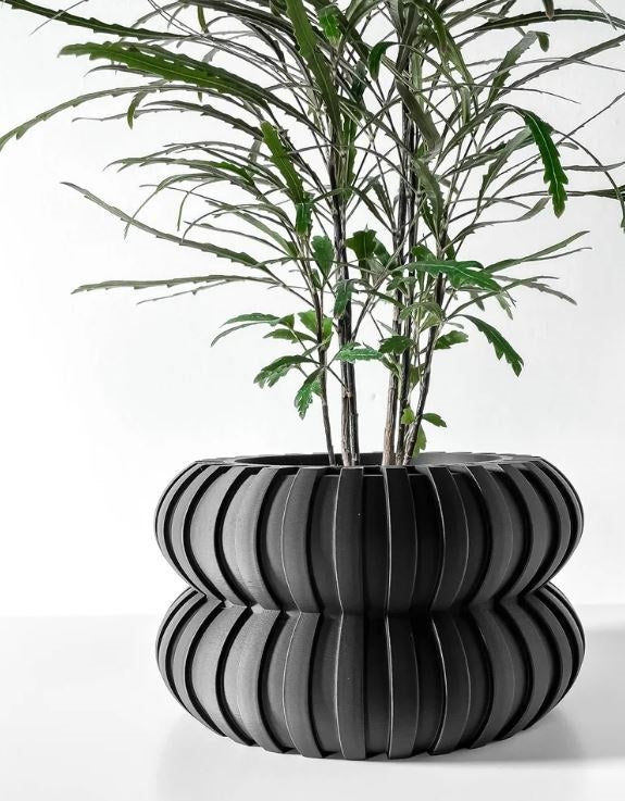 Wali 3D Pflanztopf – Skulpturales Volumen mit futuristischer Textur