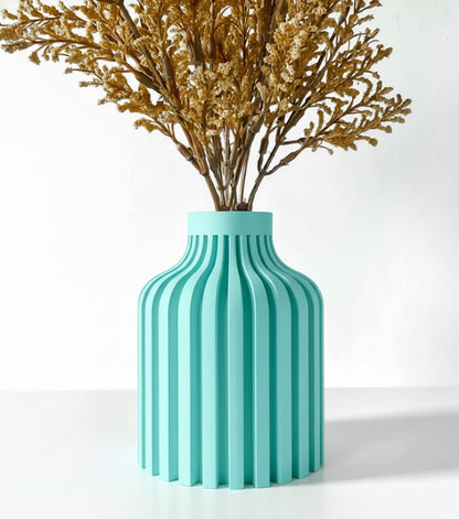 Vase „Alik“ – Klare Linien, sanfte Silhouette