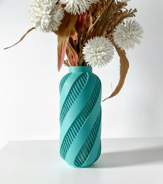 Vase „Alin“ – Dynamik trifft Präzision