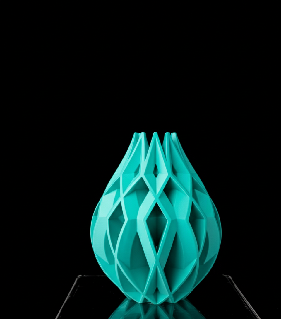 Vase "Von Flower" – Geometrische Eleganz in Blütenform