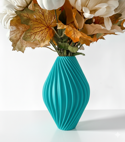 Vase „Vati-Vase“ – Organische Bewegung in skulpturalem Design