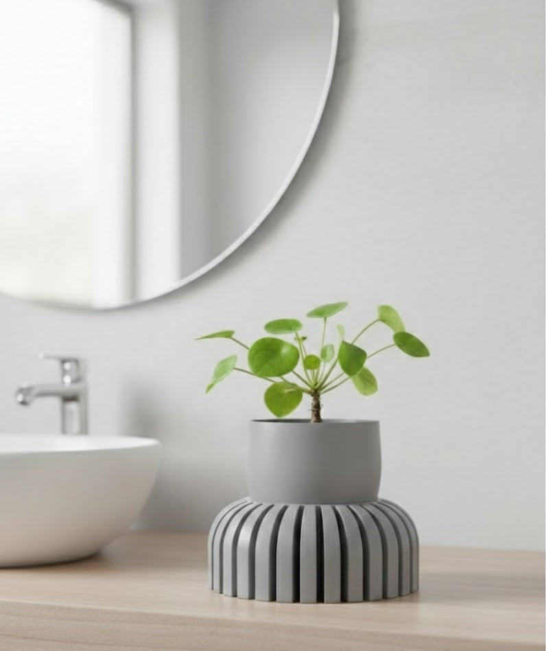 Der Karis – Skulpturaler 3D-Pflanztopf mit modernem Rippendesign