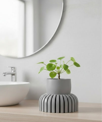 Der Karis – Skulpturaler 3D-Pflanztopf mit modernem Rippendesign