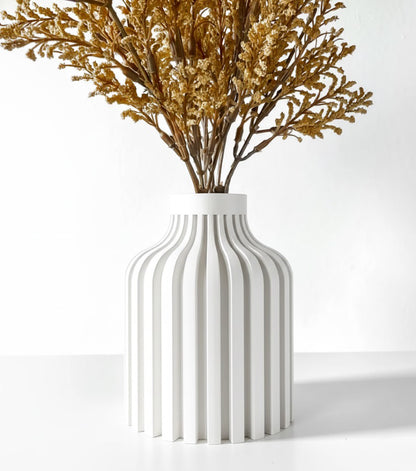 Vase „Alik“ – Klare Linien, sanfte Silhouette